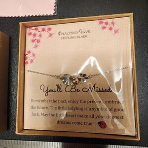 AnalysisyLove STERLING SILVER Ladybug detail Bracelet Exquisite Jewelry